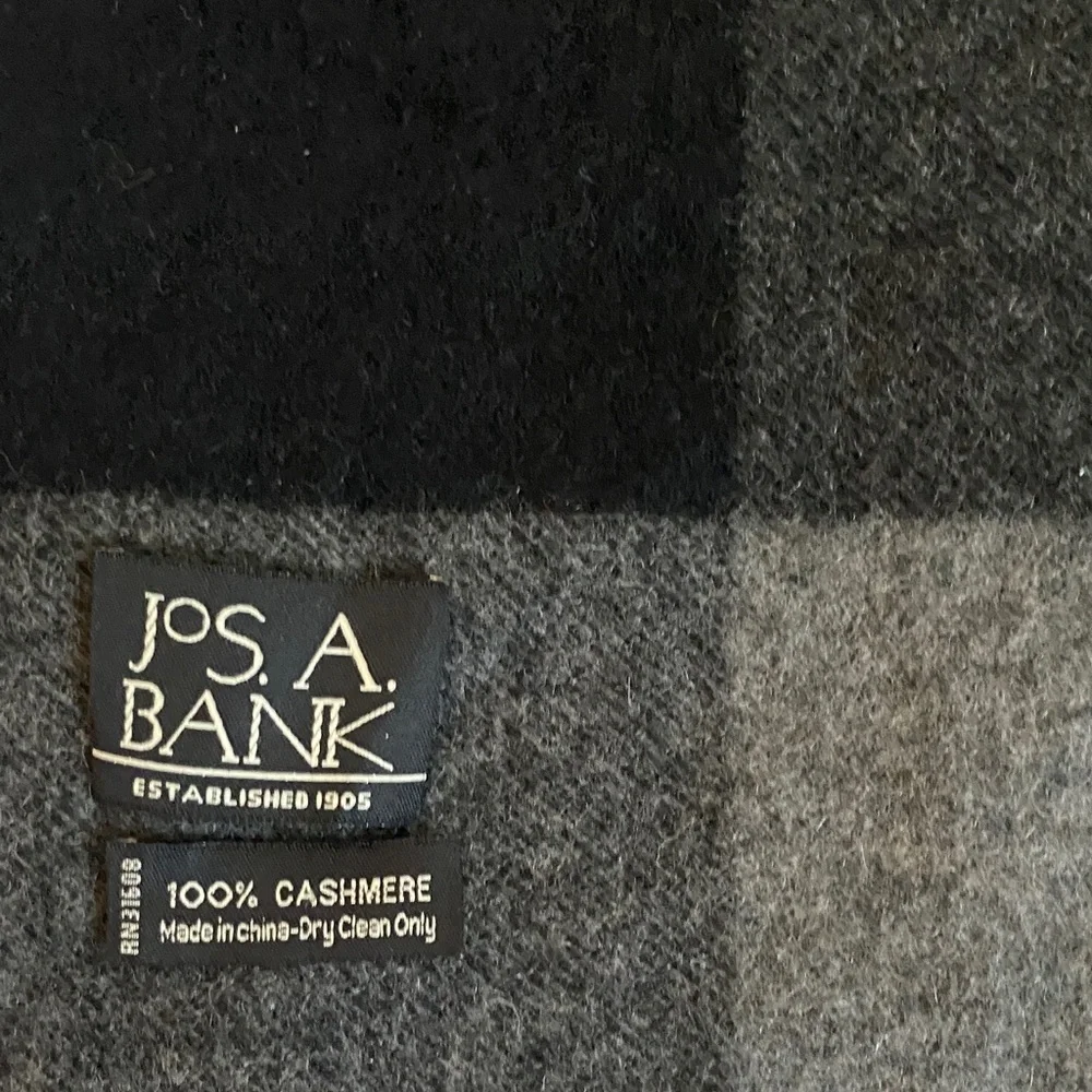 Jos. A. 100% Cashmere Bank Black and Gray Plaid Scarf